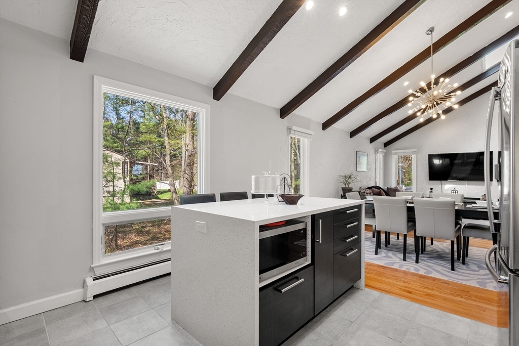 6 Samoset