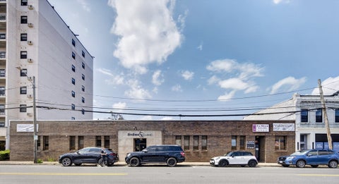 Photo of 15-21 School St, Quincy, MA 02169 (MLS # 73555568)