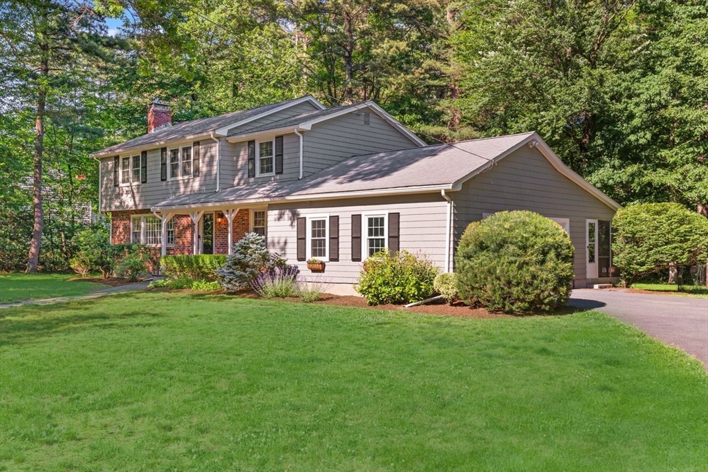 28 Colburn Dr