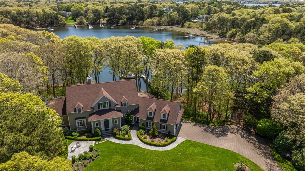 Barnstable, Massachusetts 02648, United States, 3 Bedrooms Bedrooms, ,6 BathroomsBathrooms,Residential,Pending,137138