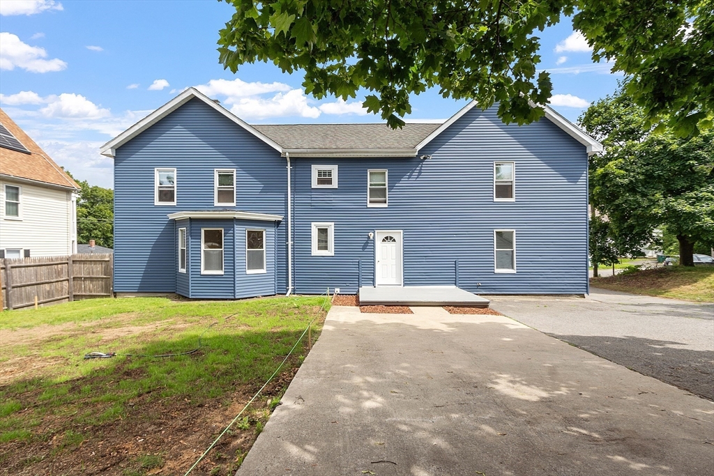 25 Cane St