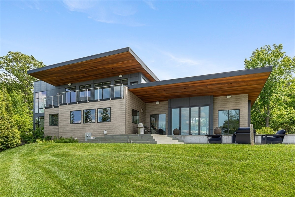 85 Forbes Rd