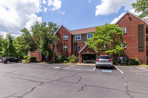 Photo of 35 Longworth Ave #25, Brockton, MA 02301 (MLS # 73541798)