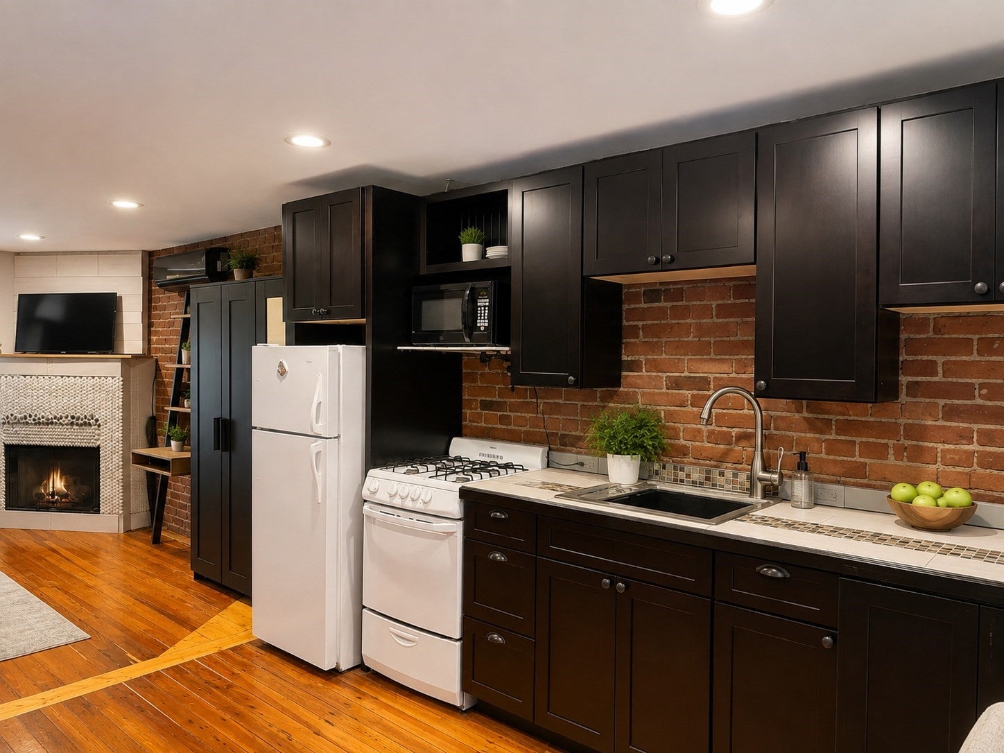 99A Prince St #4, Boston, MA, 99A Prince St #4, Boston, MA Photo #1