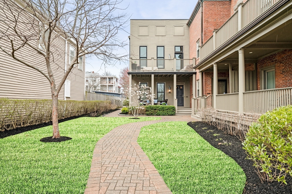 114 Derby St 2