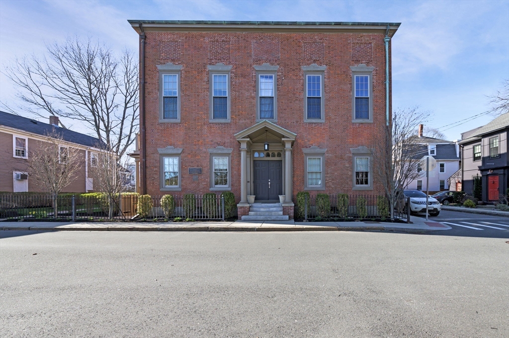 114 Derby St 2