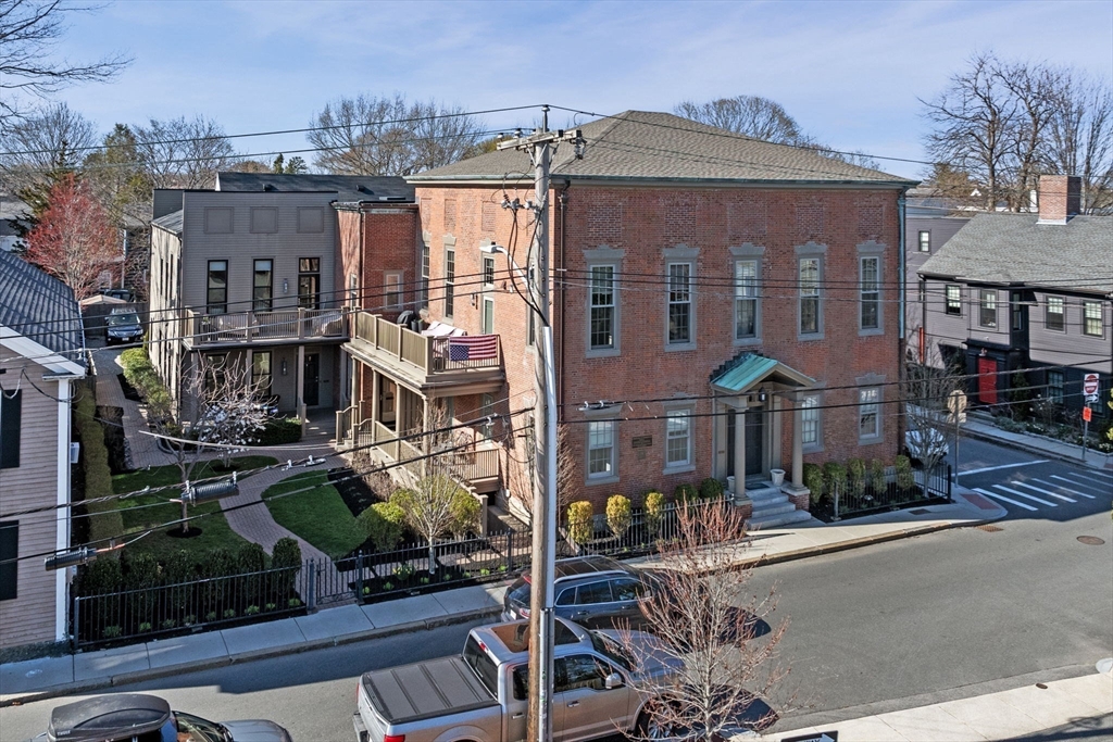 114 Derby St 2