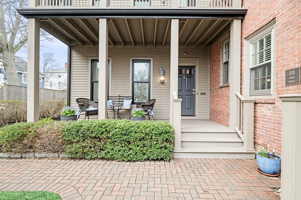 114 Derby St 2