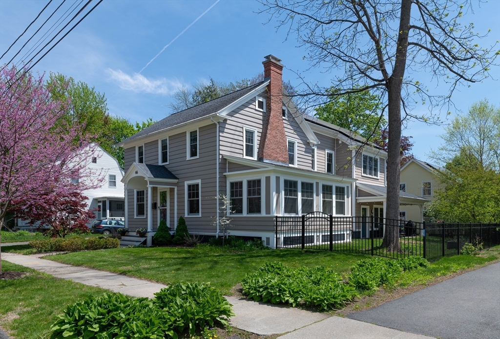 66 Maynard Rd