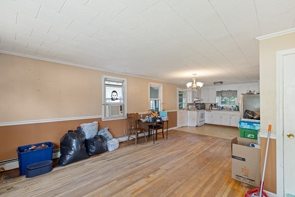 32 Hillcrest Rd, Dracut, MA, 32 Hillcrest Rd, Dracut, MA Photo #10