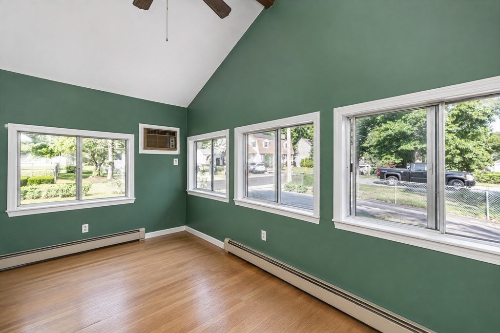 32 Hillcrest Rd, Dracut, MA, 32 Hillcrest Rd, Dracut, MA Photo #7