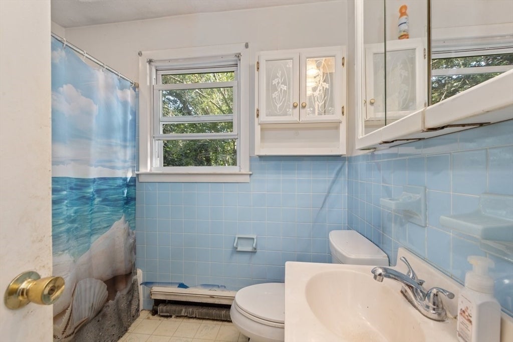 32 Hillcrest Rd, Dracut, MA, 32 Hillcrest Rd, Dracut, MA Photo #13