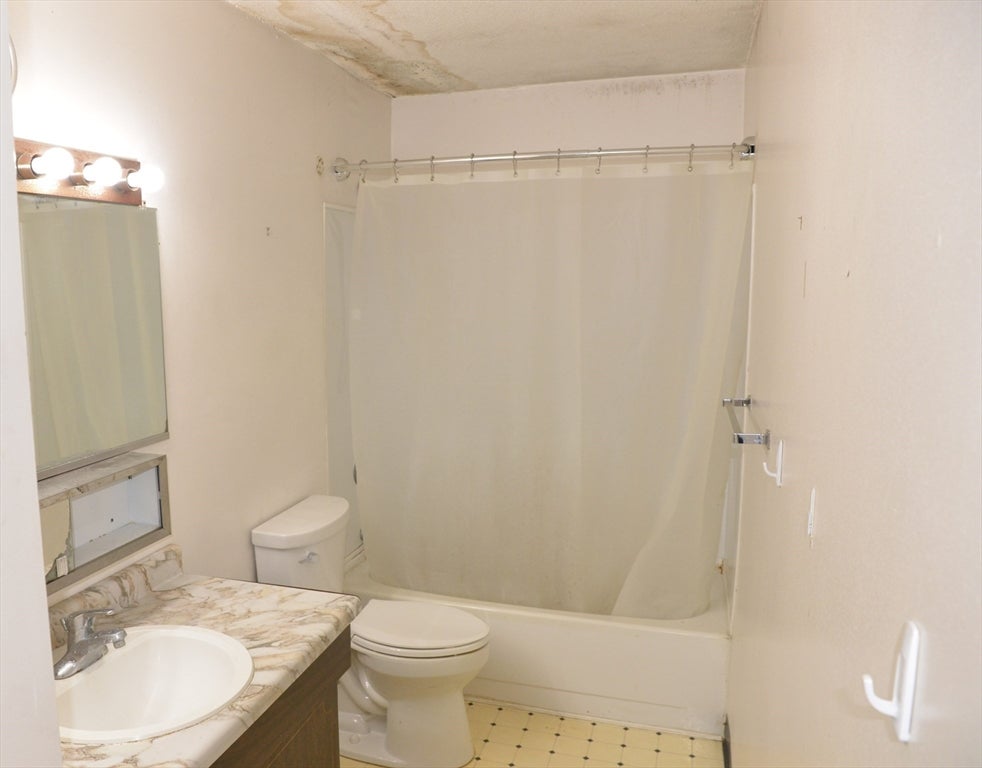 47 Village Brook Ln #14, Natick, MA, 47 Village Brook Ln #14, Natick, MA Photo #6