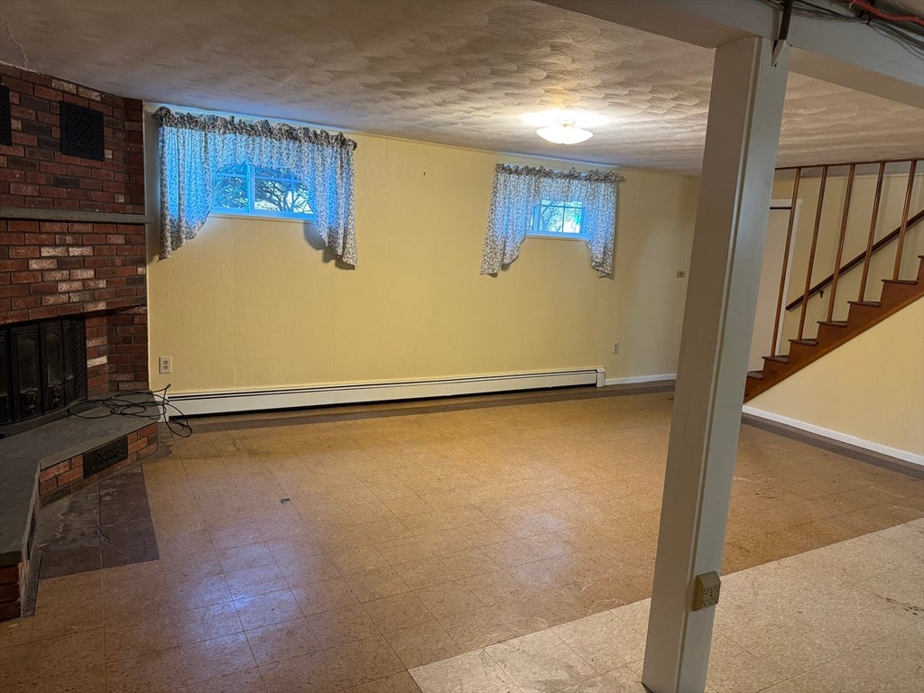 174 Forest St, Waltham, MA, 174 Forest St, Waltham, MA Photo #11