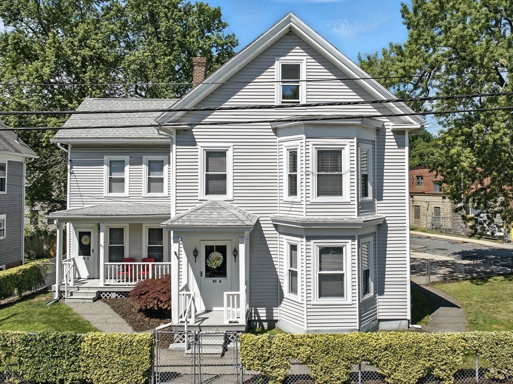 57 Neil St