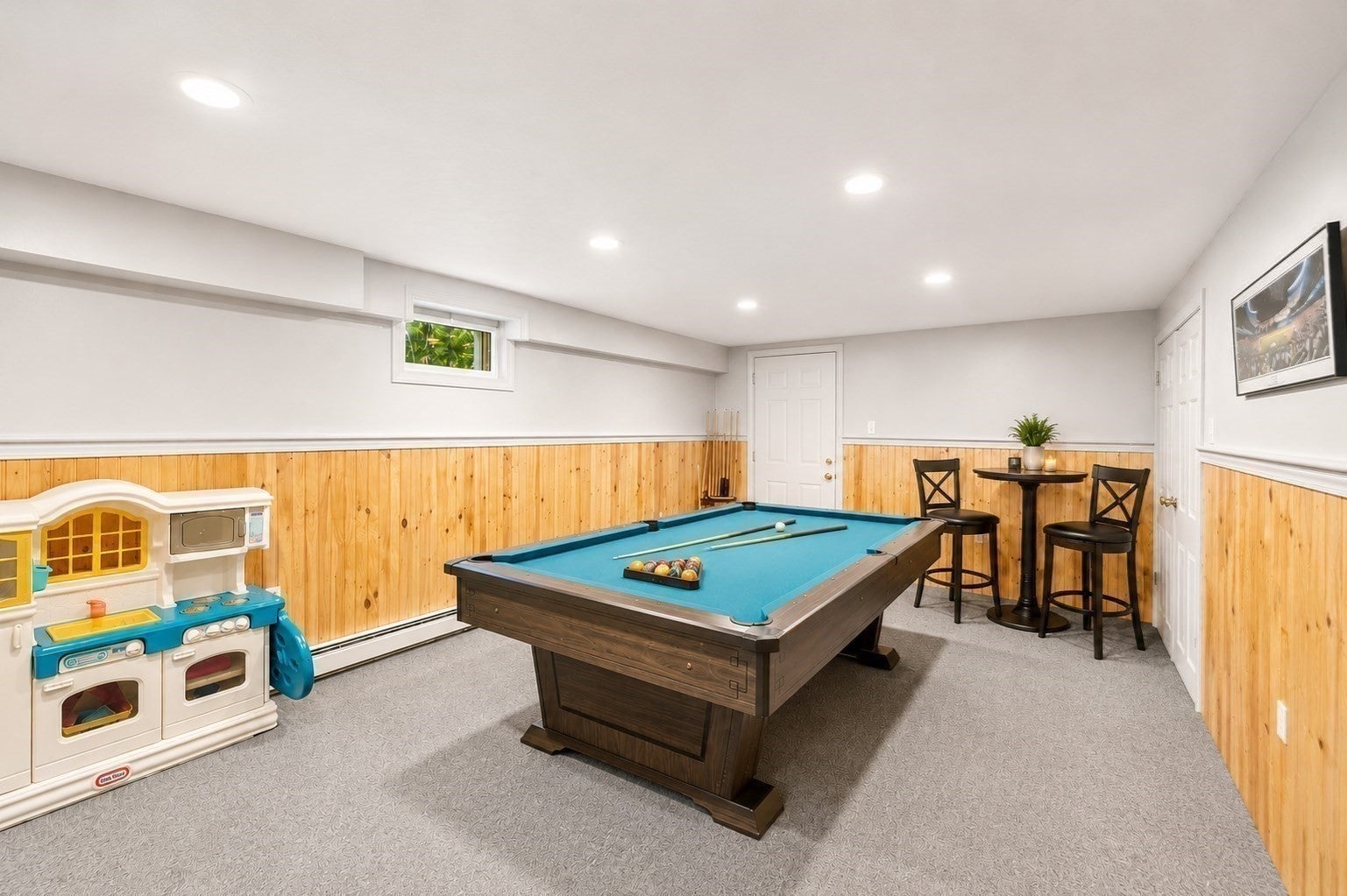 25 Clearwater Dr, Westwood, MA, 25 Clearwater Dr, Westwood, MA Photo #35