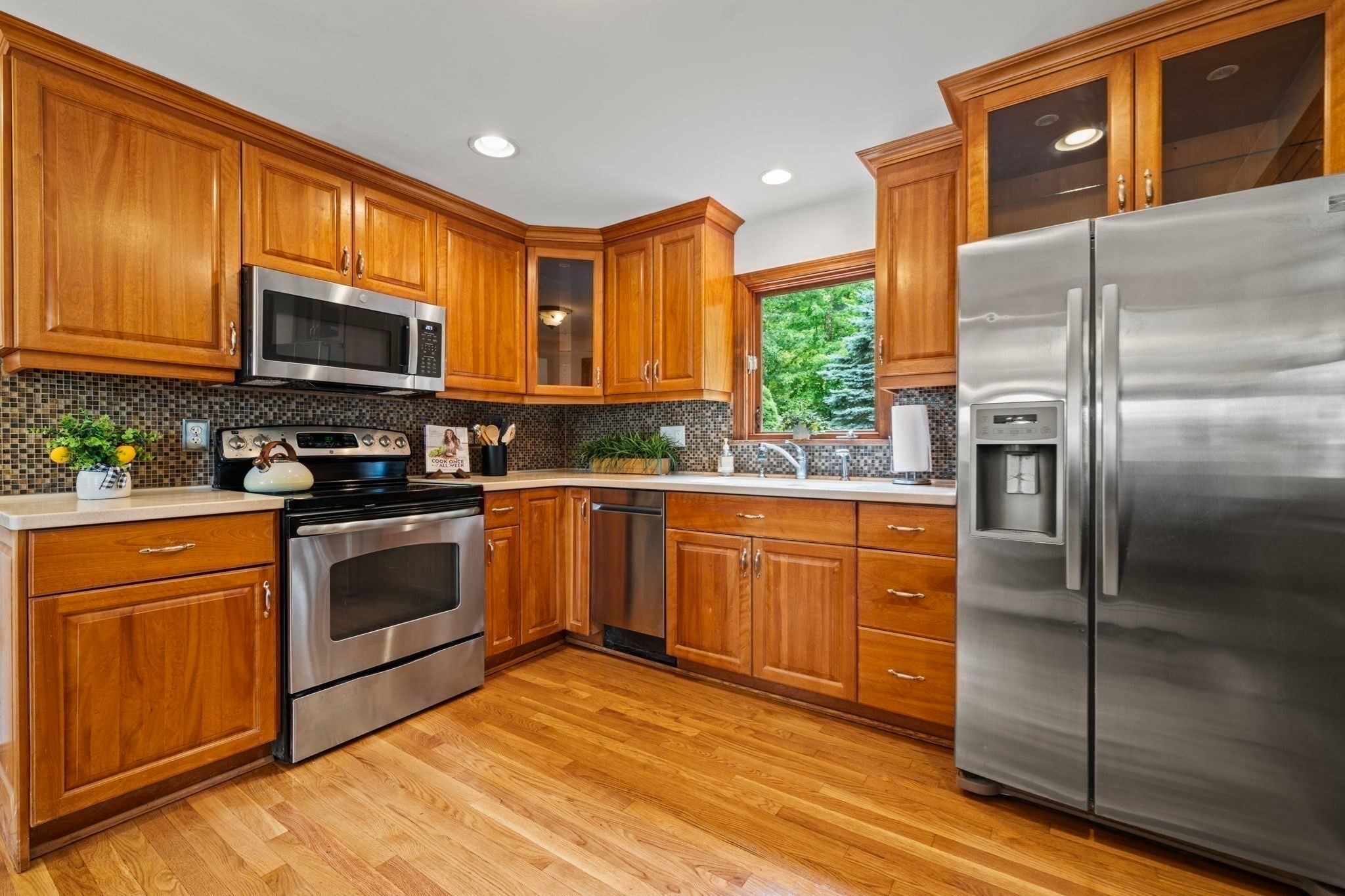 102 Oak Ridge Drive, Ayer, MA, 102 Oak Ridge Drive, Ayer, MA Photo #4