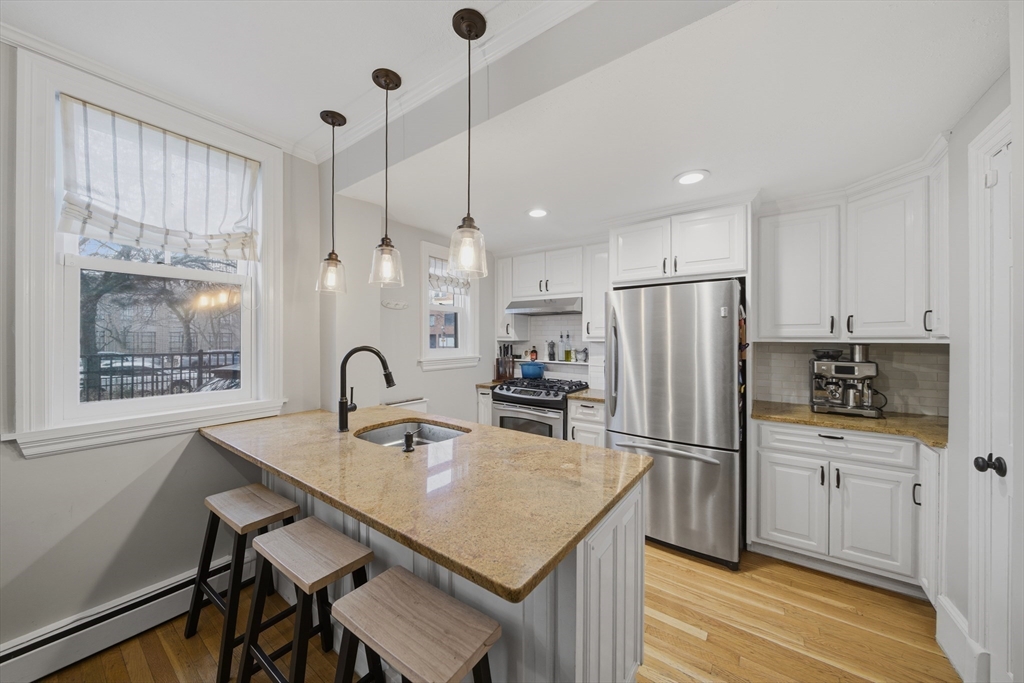 2 Lyndeboro Pl, Boston, MA, 2 Lyndeboro Pl, Boston, MA Photo #5