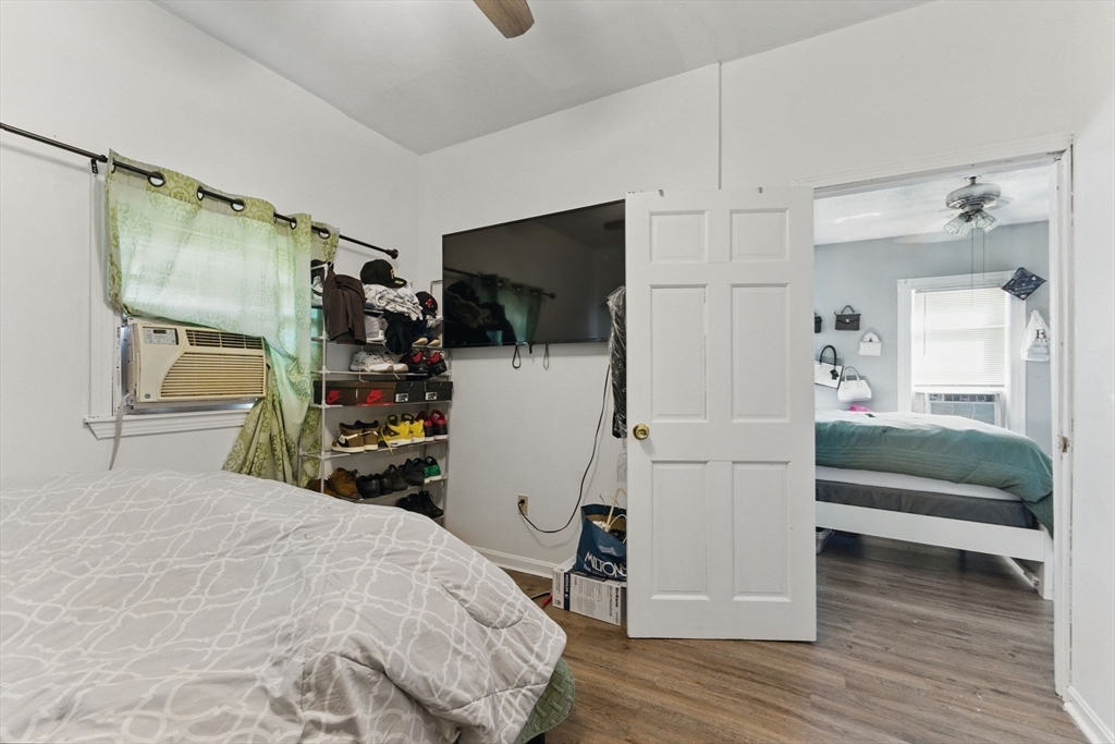 Boston, Massachusetts 02136, United States, 6 Bedrooms Bedrooms, ,4 BathroomsBathrooms,Residential,Contingent,130696