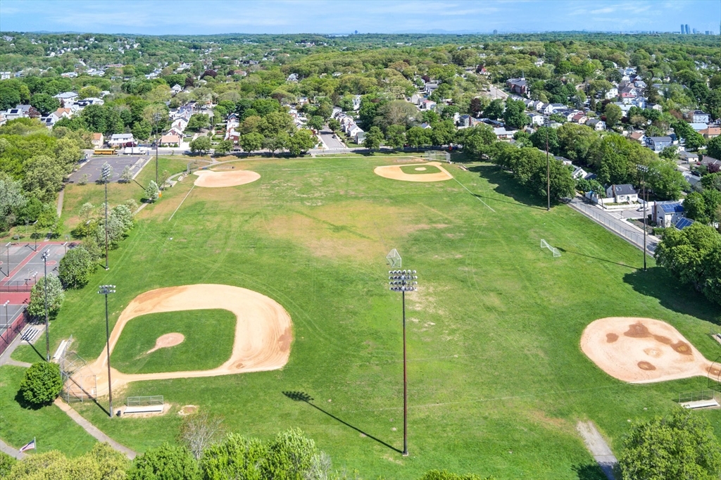 Boston, Massachusetts 02136, United States, 6 Bedrooms Bedrooms, ,4 BathroomsBathrooms,Residential,Contingent,130696