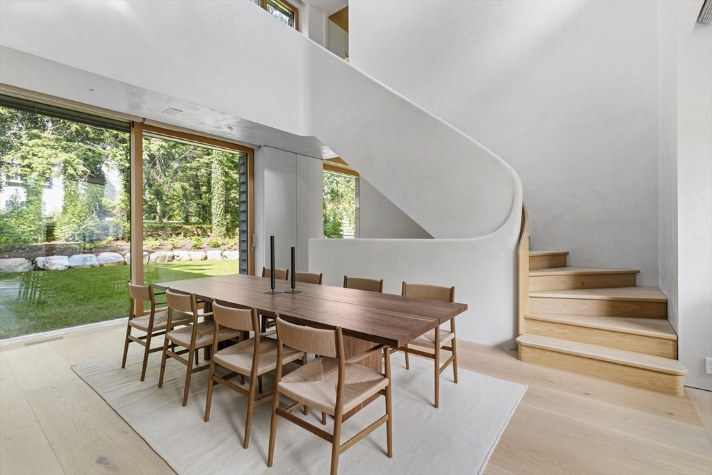 45 White Oak Rd