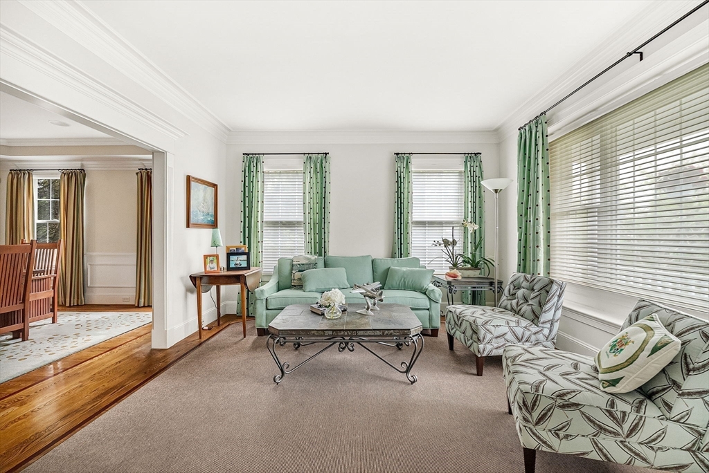 52 Longacre Road