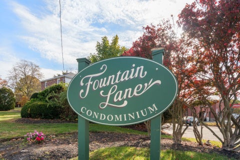 Photo of 65 Fountain Ln #2, Weymouth, MA 02190 (MLS # 73596797)