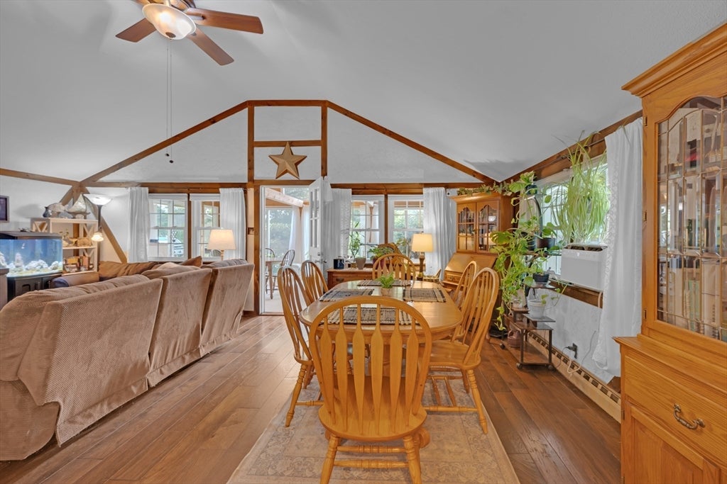 8 Shore Dr, Holland, MA Photo #8