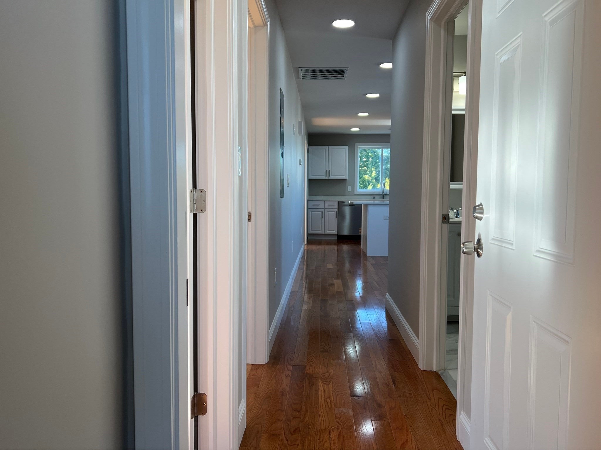 58 Robin St #3, Everett, MA Photo #2