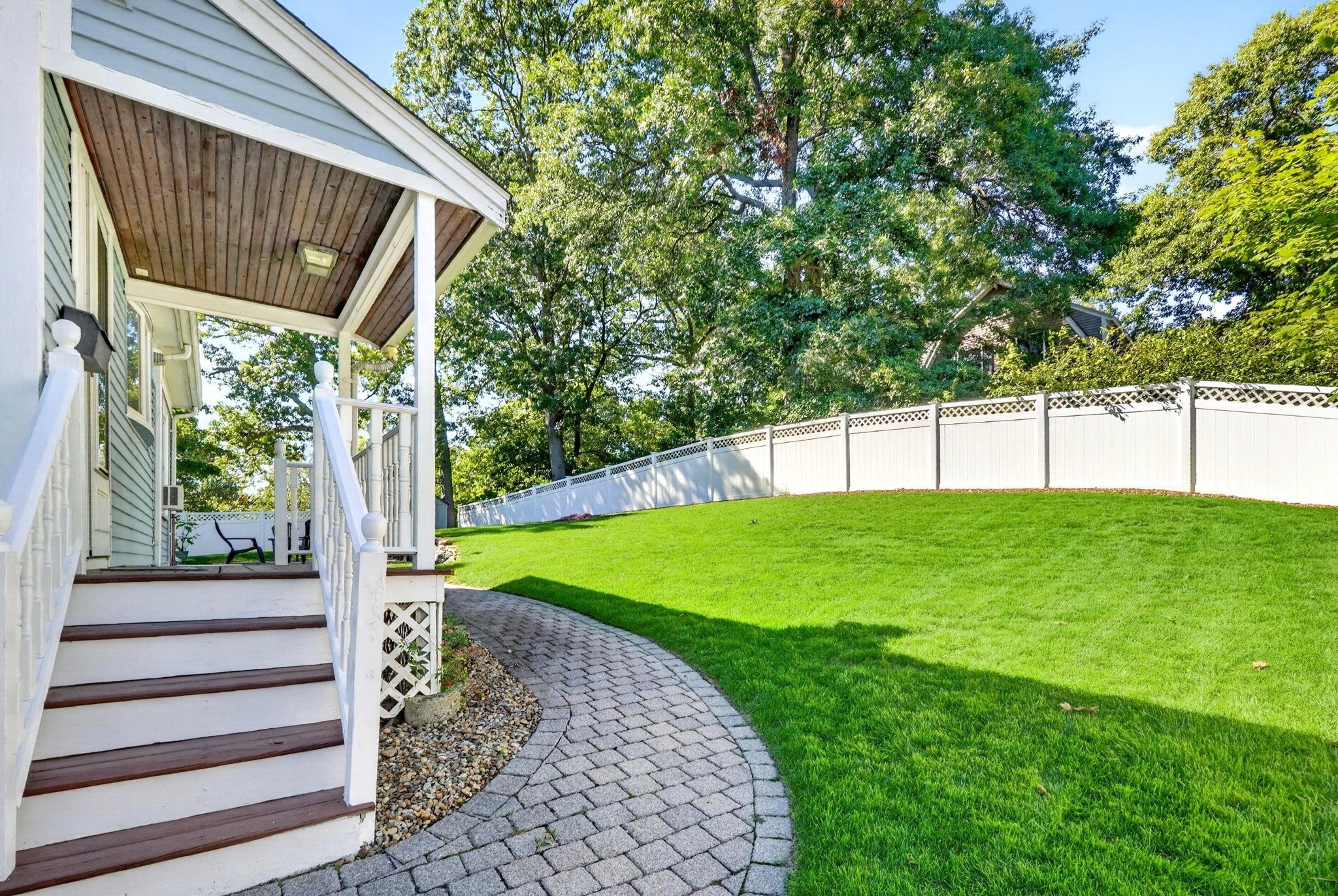 51 Lindenwood Road, Stoneham, MA Photo #29