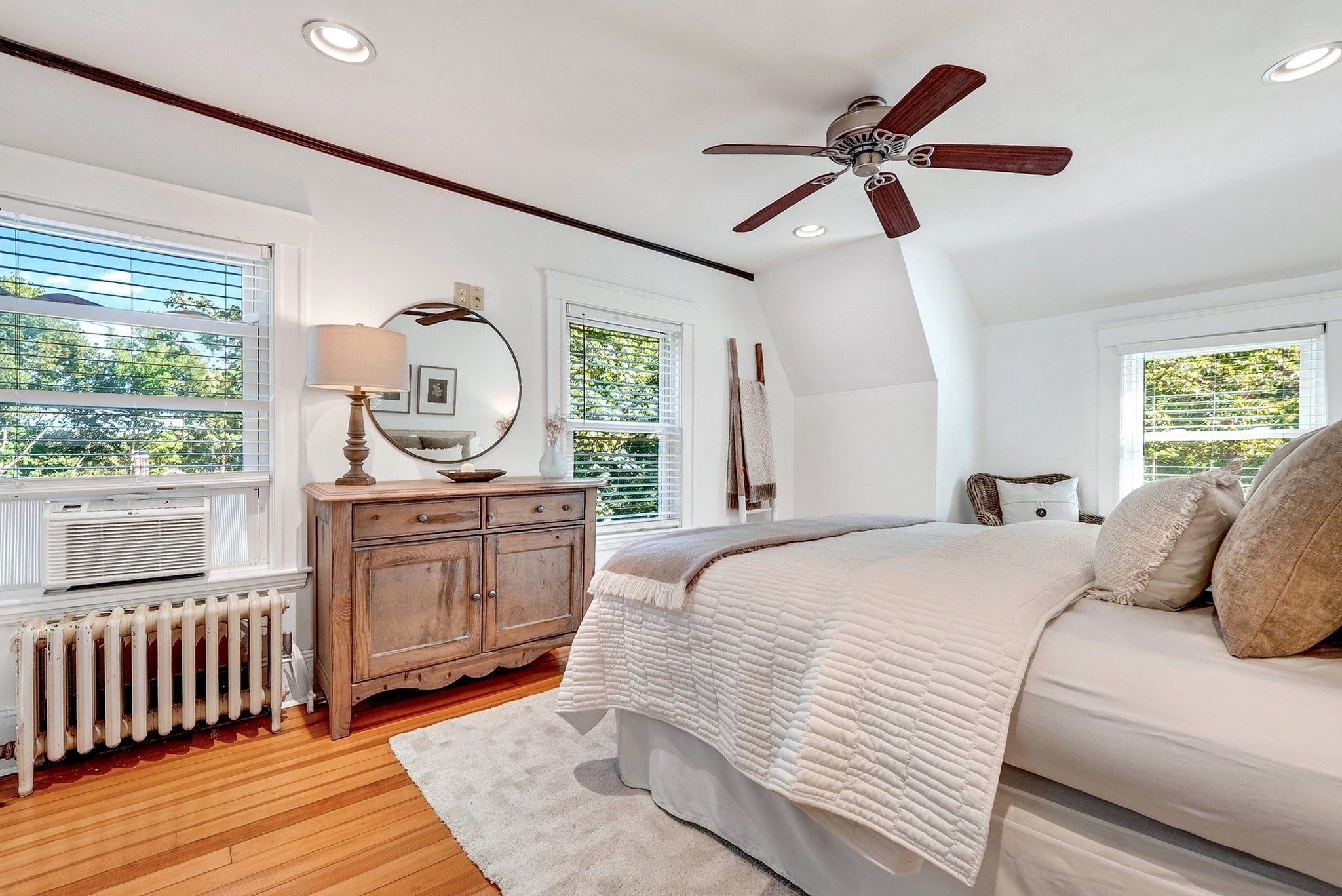 51 Lindenwood Road, Stoneham, MA Photo #19