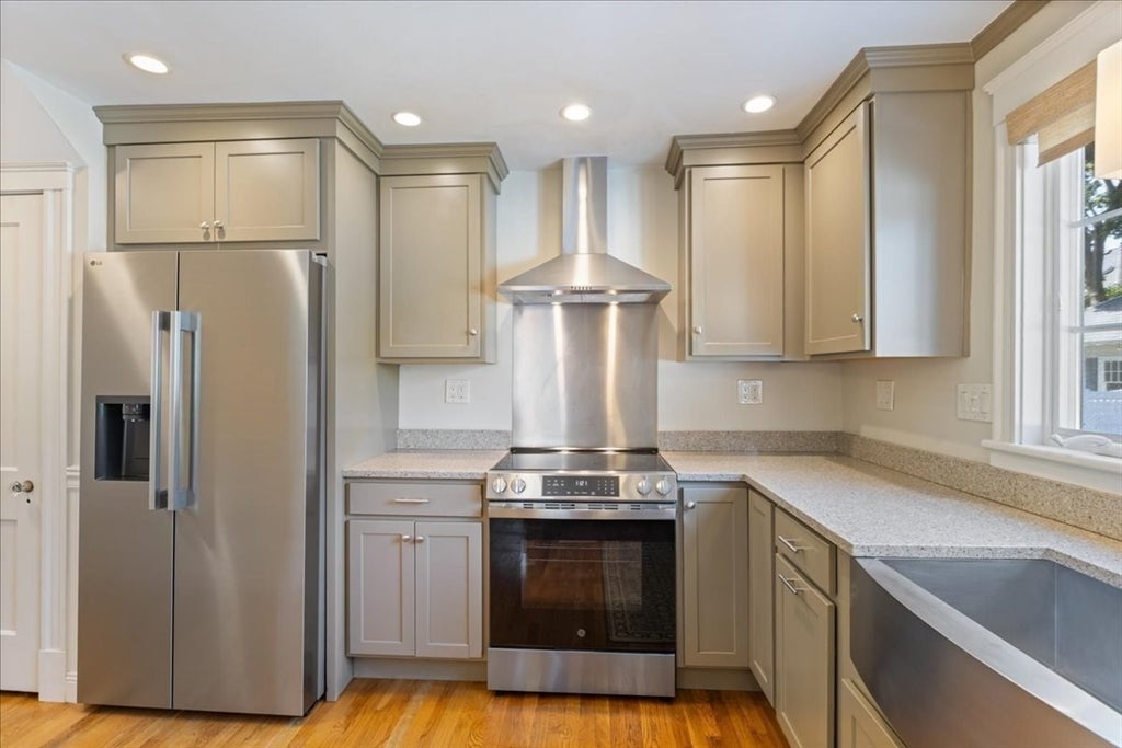 14 Stratford Rd, Melrose, MA, 14 Stratford Rd, Melrose, MA Photo #10