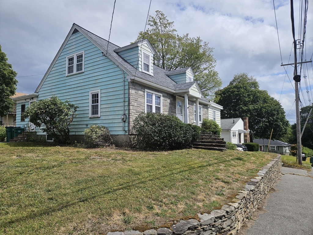 576 South Street