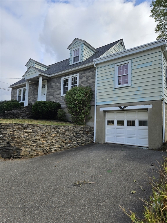 576 South Street