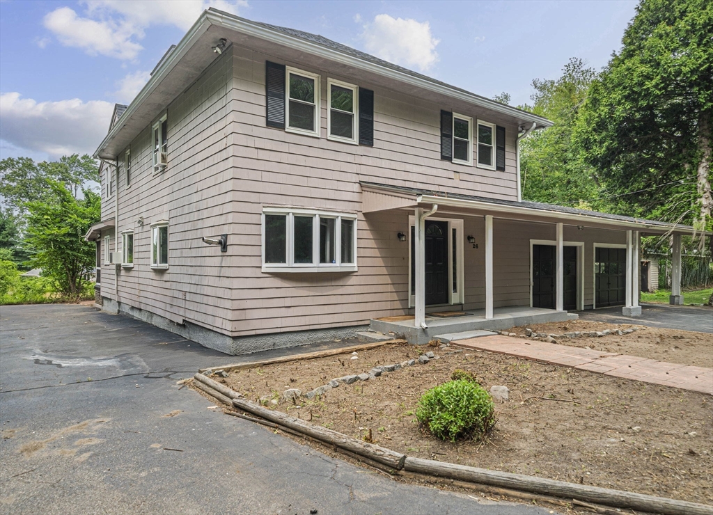 26 Bullard St