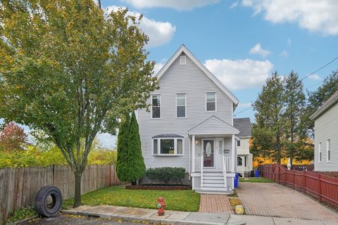 45 Richardson St Malden MA 02148