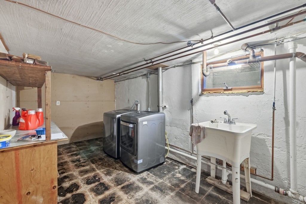 19 Miller Stile Rd, Quincy, MA, 19 Miller Stile Rd, Quincy, MA Photo #25