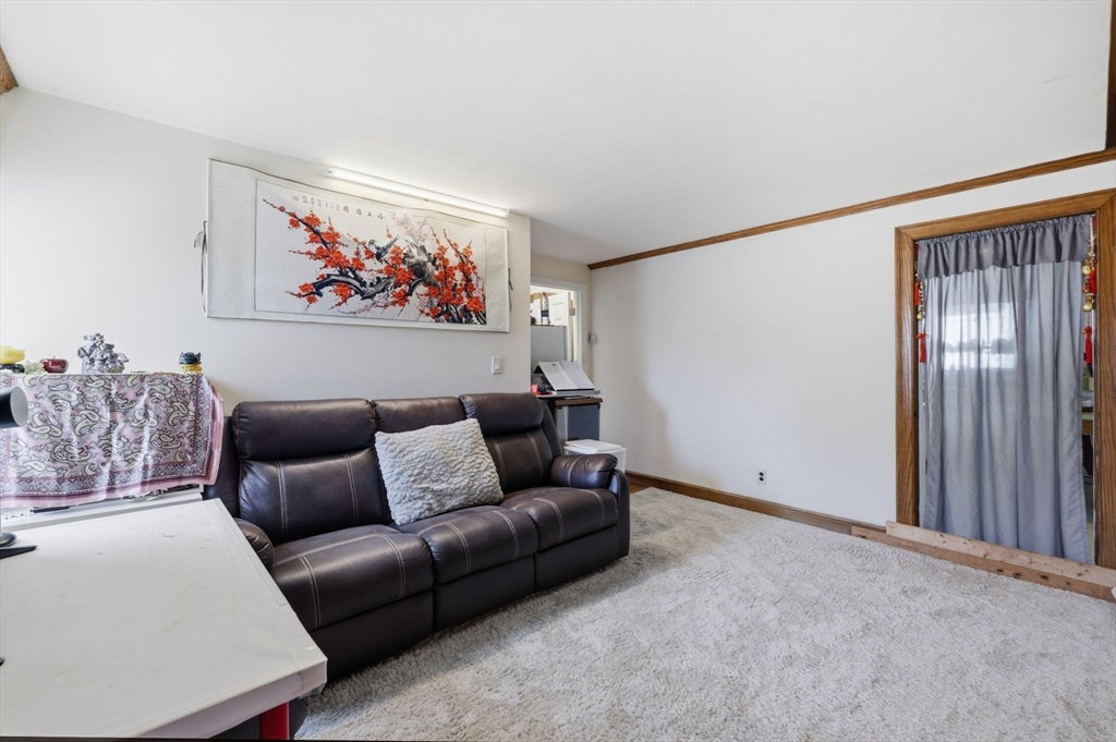 19 Miller Stile Rd