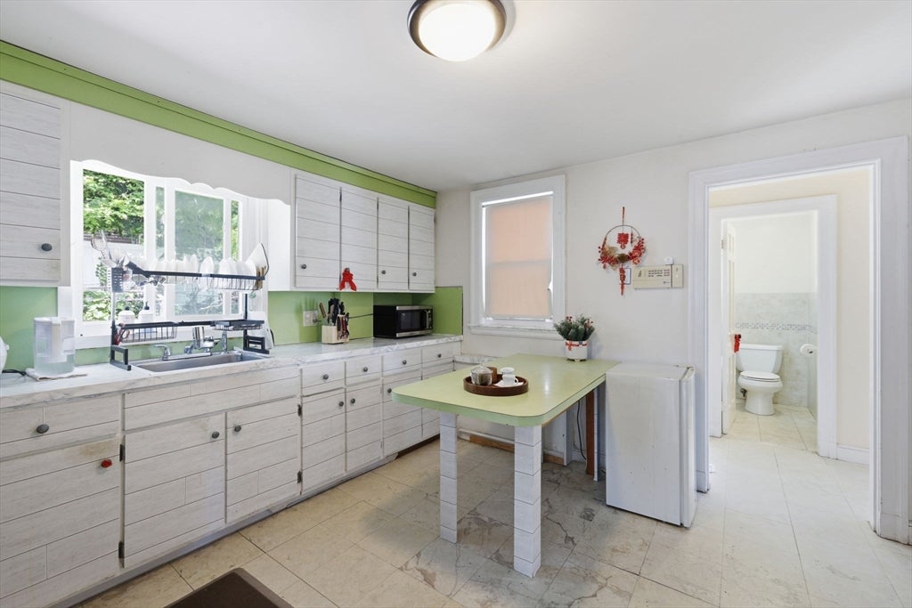 19 Miller Stile Rd, Quincy, MA, 19 Miller Stile Rd, Quincy, MA Photo #6