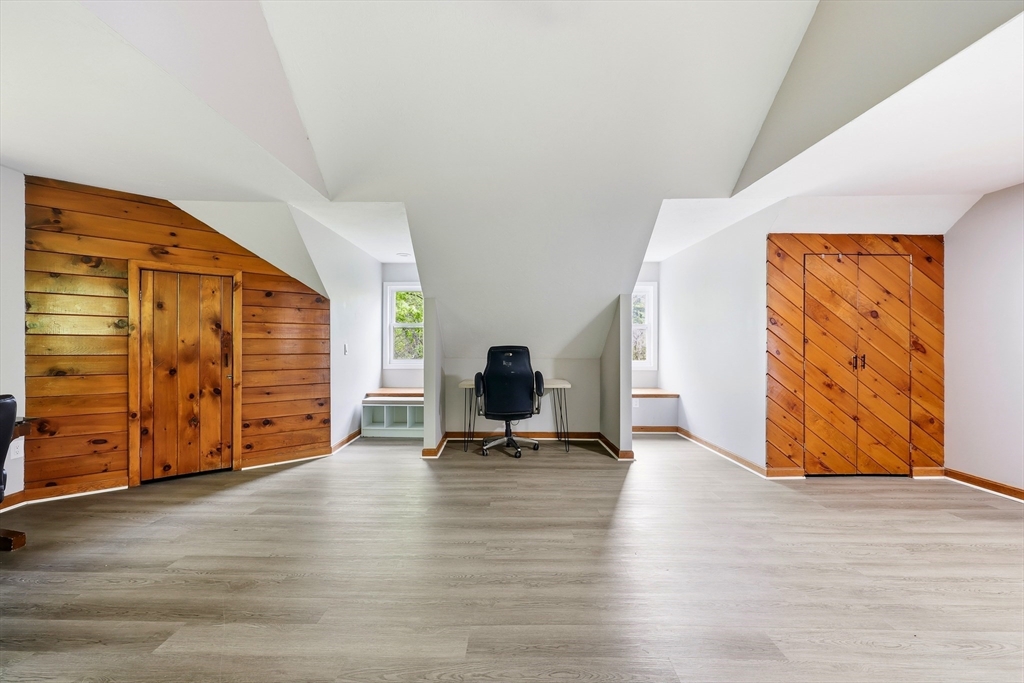 64 S Cottage Rd, Holland, MA Photo #23