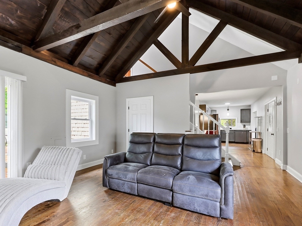 64 S Cottage Rd, Holland, MA Photo #14