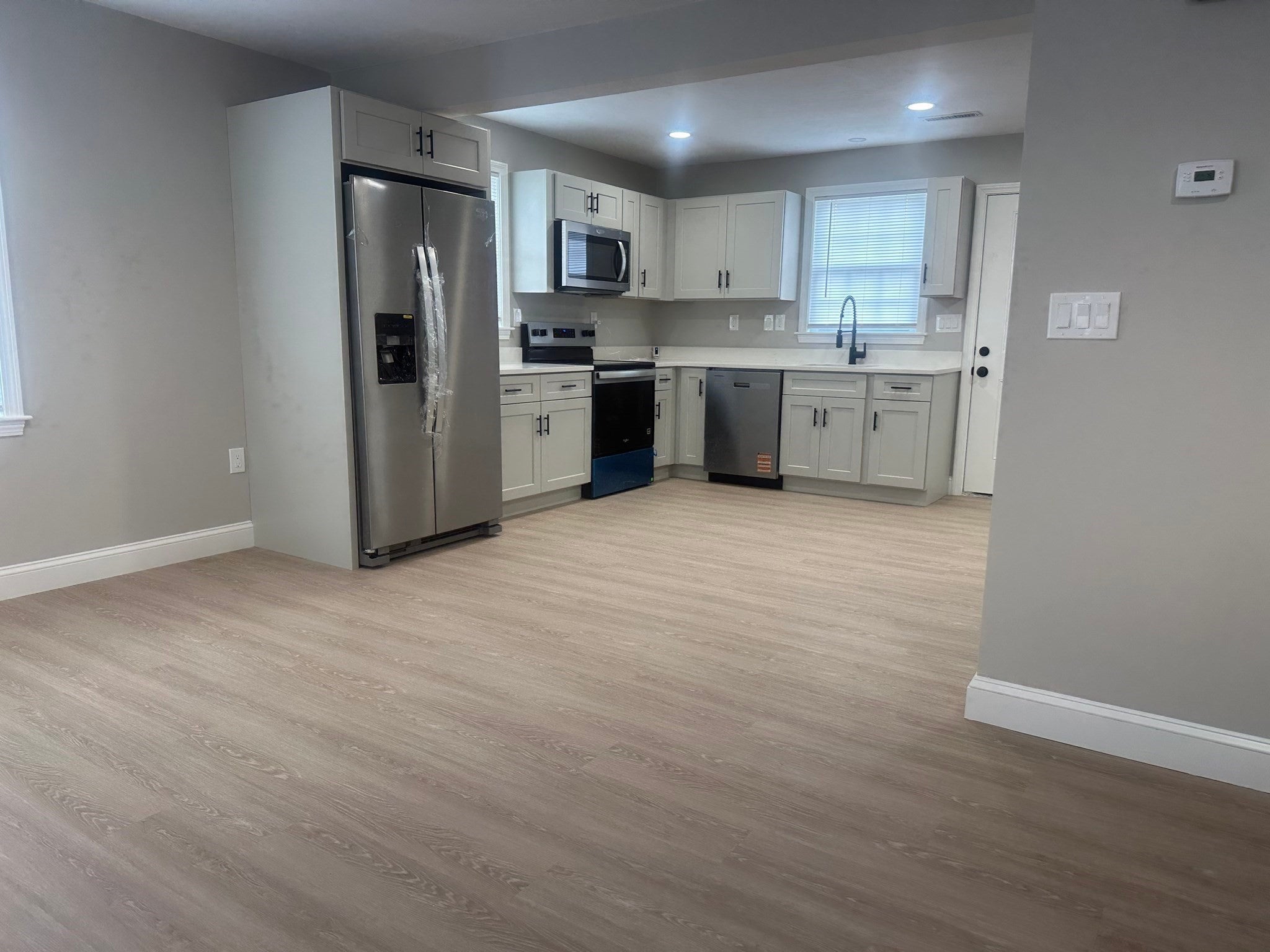 82 Johnson St #1, Taunton, MA, 82 Johnson St #1, Taunton, MA Photo #3