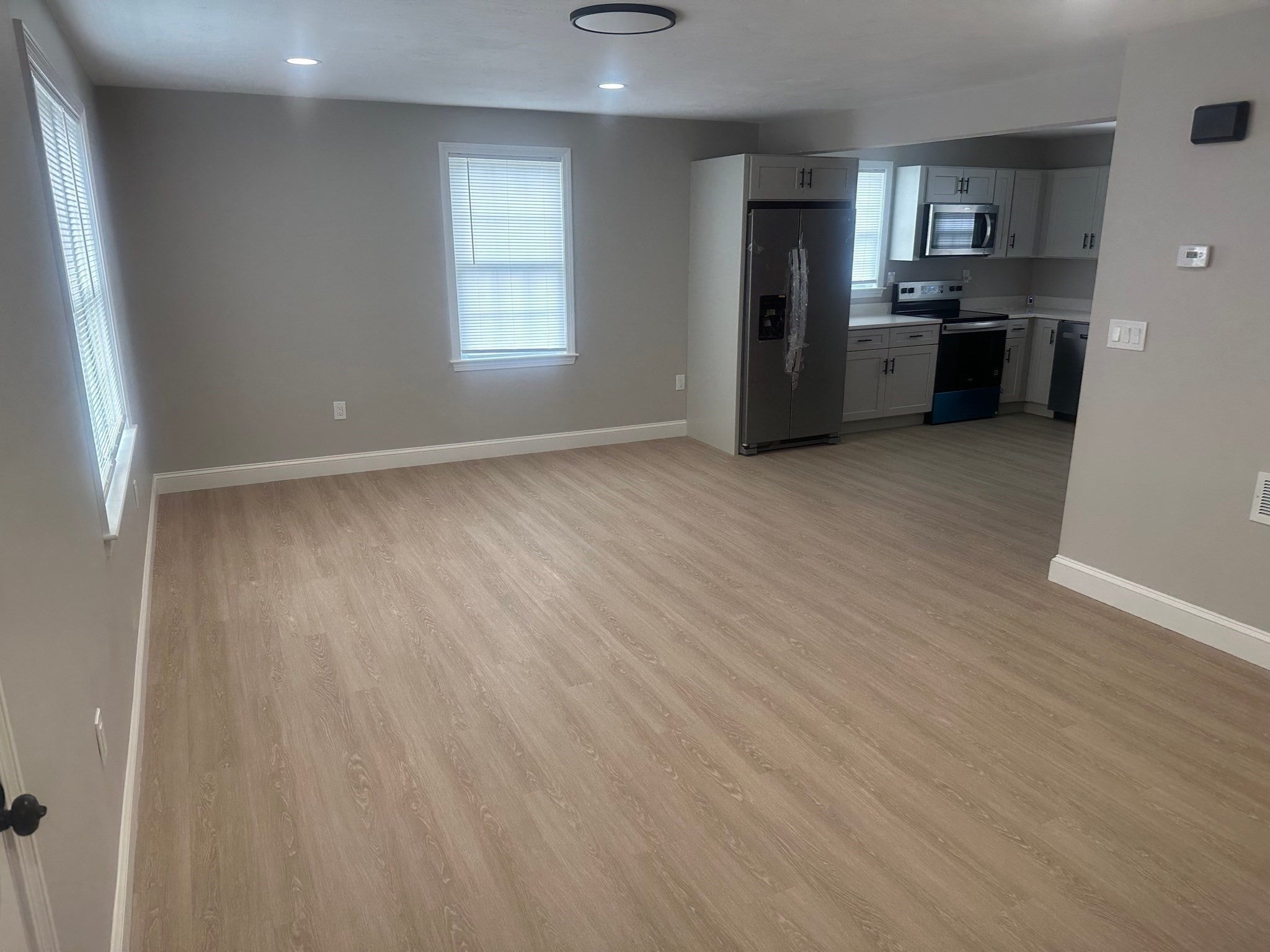 82 Johnson St #1, Taunton, MA, 82 Johnson St #1, Taunton, MA Photo #4
