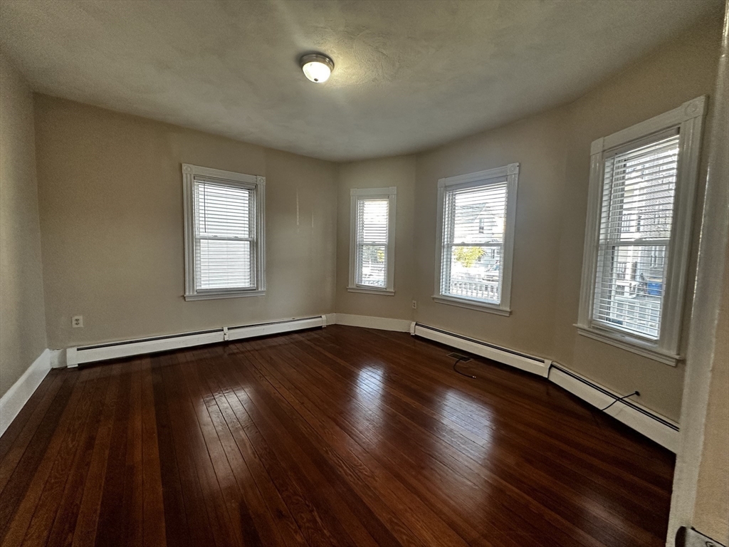 8-10 Seafoam Ave 1