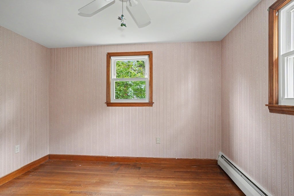 9 Eugene Rd, Burlington, MA Photo #14