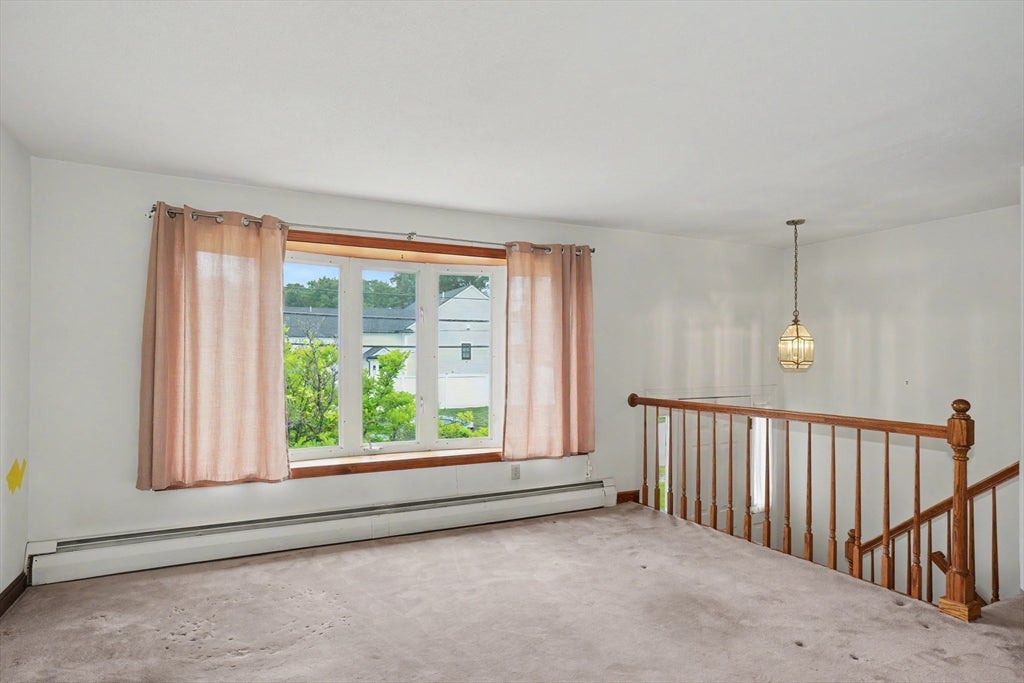 9 Eugene Rd, Burlington, MA Photo #5