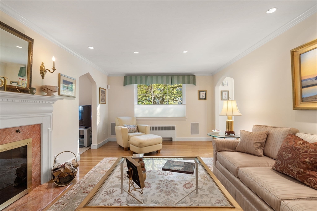 5 Halcyon Rd