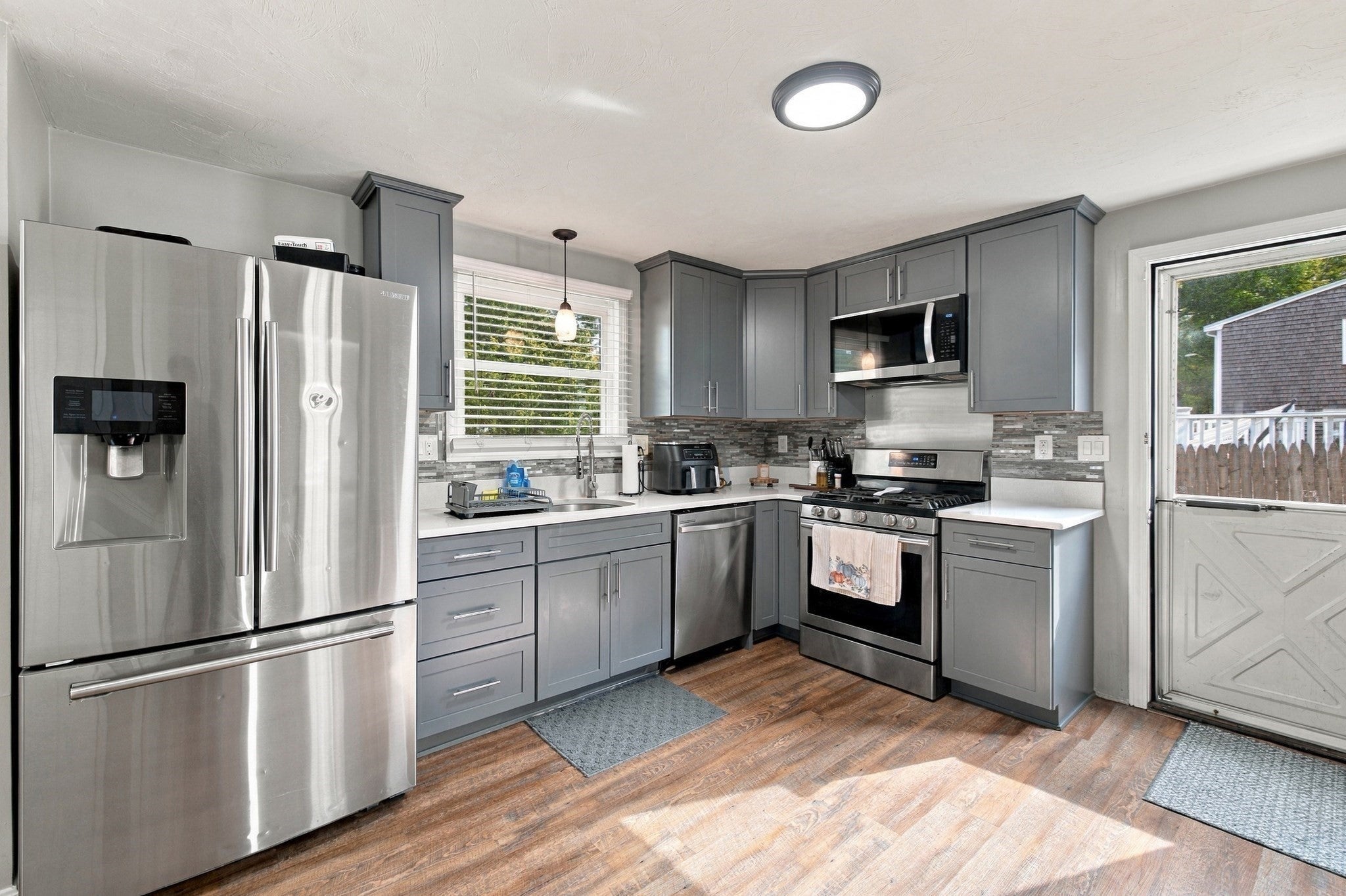30 Ettrick St, Brockton, MA, 30 Ettrick St, Brockton, MA Photo #6