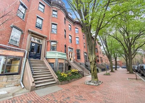Photo of 41 Worcester Square #1, Boston, MA 02118 (MLS # 73472001)