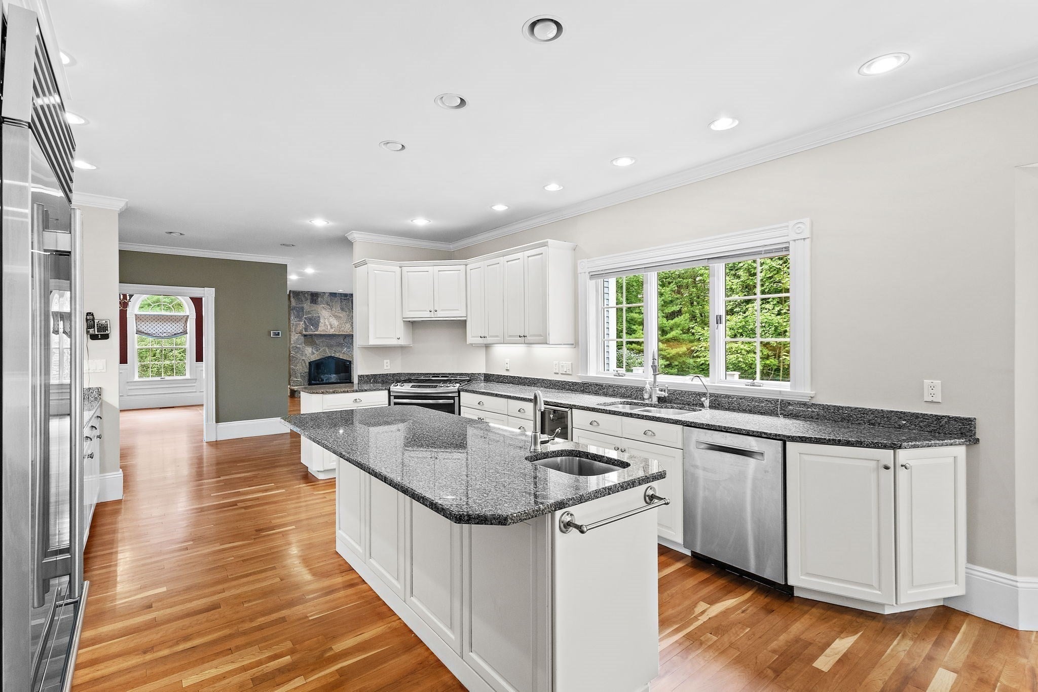 27 Carriage Drive, Lexington, MA, 27 Carriage Drive, Lexington, MA Photo #9
